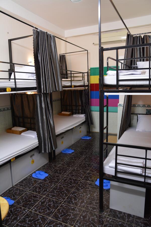 Dorm24H Hostel Хошимин Екстериор снимка